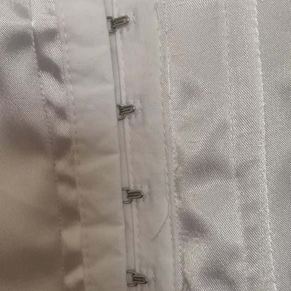 White satin bustier size xxs - Picture 7 of 12